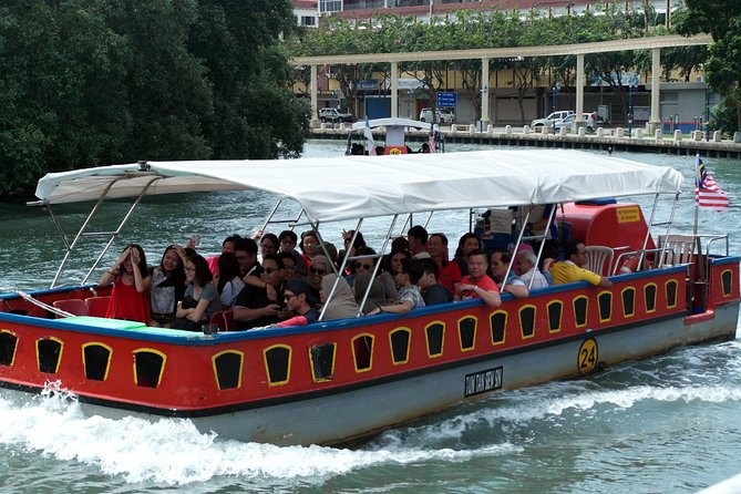 Malacca Historical Private Tour With Personal Chauffeur - Cheng Hoon Teng Temple and three traditions