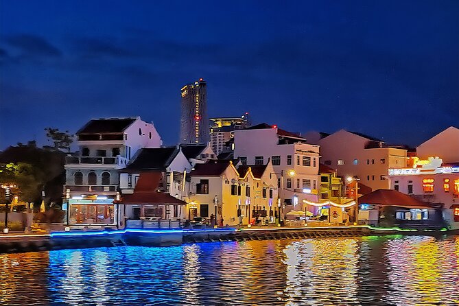Malacca Night Tour with River Cruise & Trishaw Ride from KL (SIC) - The road from Kuala Lumpur to Malacca