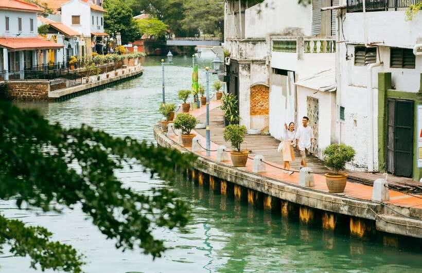 Malacca & Putrajaya Tour - A short look at the Melaka River