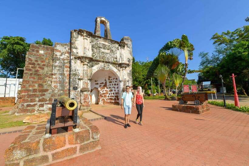 Malacca & Putrajaya Tour - The long ride south to Malacca