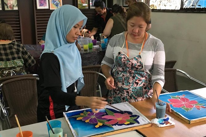 Malaysian Batik Experience-Handkerchief - Applying hot wax with the traditional canting