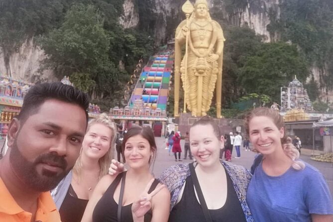 MALAYSIAN CULTURE, TRADITION and NATURE TOUR (All in One Day) - Batu Caves and the 272-step climb
