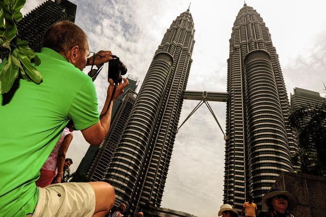 Melaka Full-Day Trip From Kuala Lumpur - Cheng Hoon Teng Temple and Kampung Kling Mosque
