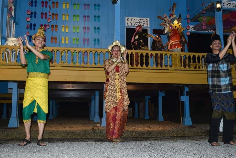 Melaka: Malaysia Heritage Studios Entry Ticket - Access, food, and simple planning tips