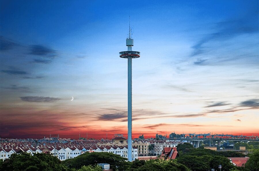 Melaka: Menara Taming Sari Tower E-Ticket - Who Should Ride Menara Taming Sari?