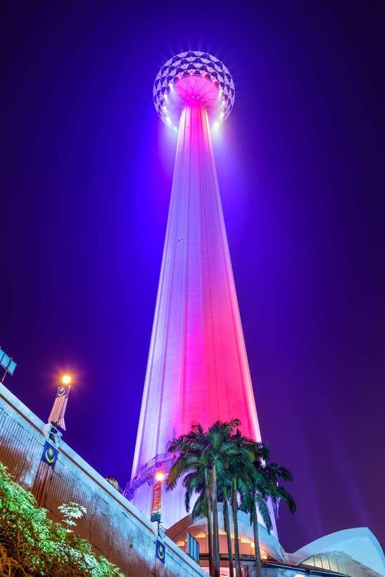 Night Tour of Petronas Twin Towers, Kuala Lumpur - How the timing shapes the experience