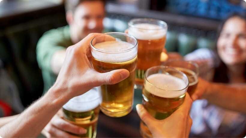 Nomadic Nightfall: Kuching Pub Crawl Adventure - Finishing with craft beer and bar games