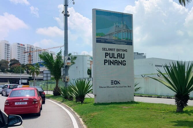 Penang Airport Transfer - Choosing Between a Sedan and an MPV