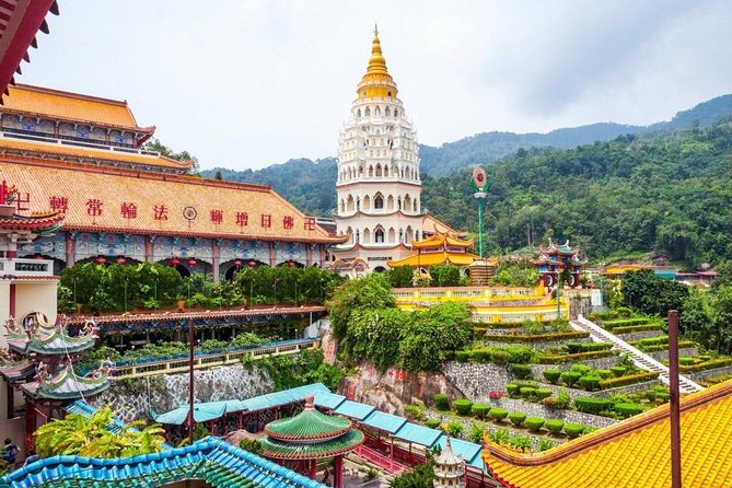 Penang City Private Half Day Tour With Khoo Kongsi & Kek Lok Si - Fort Cornwallis adds the colonial chapter
