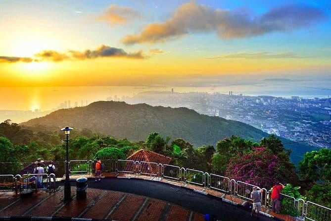 Penang Day Trip with Temple and Penang Hill Tickets (Fast Lane) - Riding the funicular with less waiting