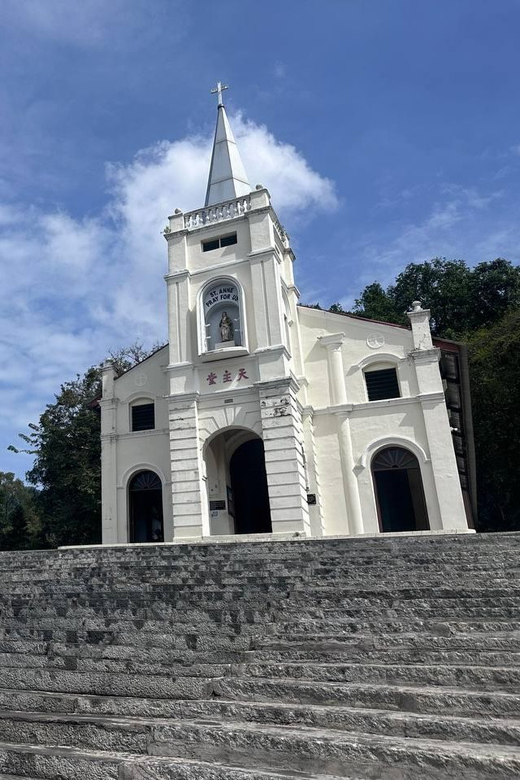 Penang: Fascinating 5-Hour Private Local Tour - Wat Chayamangkalaram and a different side of Penang