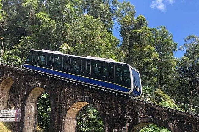 Penang Full Day Tour with Penang Hill, Kek Lok Si & Fruit Farm - Kek Lok Si Temple brings together three Asian styles