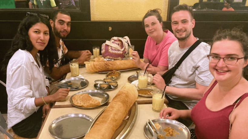 Penang: Georgetown Foodie Walking Tour with a Cocktail - Who should book this evening walk?