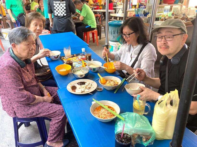 Penang Island: Street Food Walking Tour - Asam laksa in George Town’s Heritage Zone