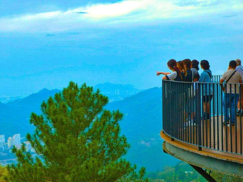 Penang: Kek Lok Si Temple and Penang Hill Guided Tour - Key points to know before booking