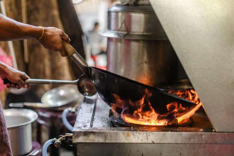 Penang Plates Food Tour with 15+ Tastings - Little India and banana leaf thalis