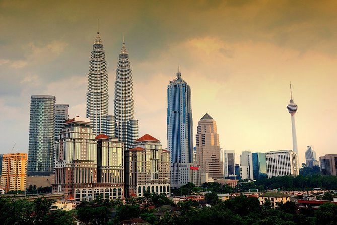 Petronas Twin Towers & Kuala Lumpur Tower Observation Deck Ticket - Petronas Twin Towers at 170 meters