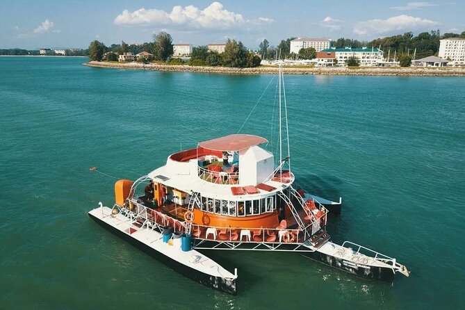 Port Dickson Beach Day Tour with Sunset Cruise - Pantai Cahaya Negeri and the Pulau Burung boardwalk