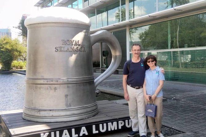 Private Full Day Kuala Lumpur City Tour with the Batu Caves - A broad Kuala Lumpur introduction in one day