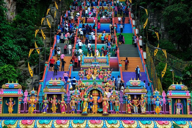 Private Genting Highland Tour With Cable Car Ride & Batu Caves - Riding the Awana SkyWay into Genting Highlands