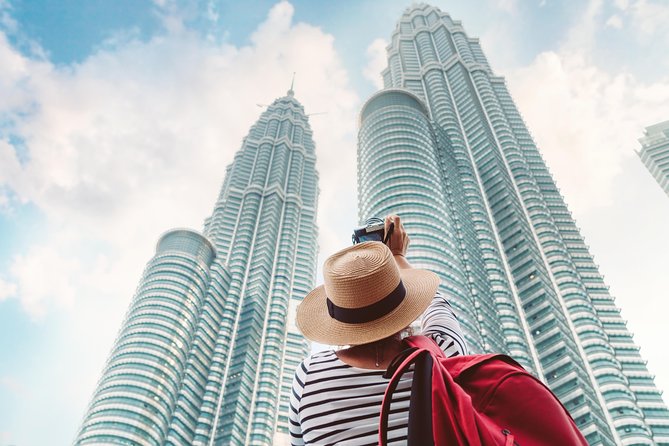 Private Guided Kuala Lumpur Day Trip With Lunch - Batu Caves and the 272-step climb