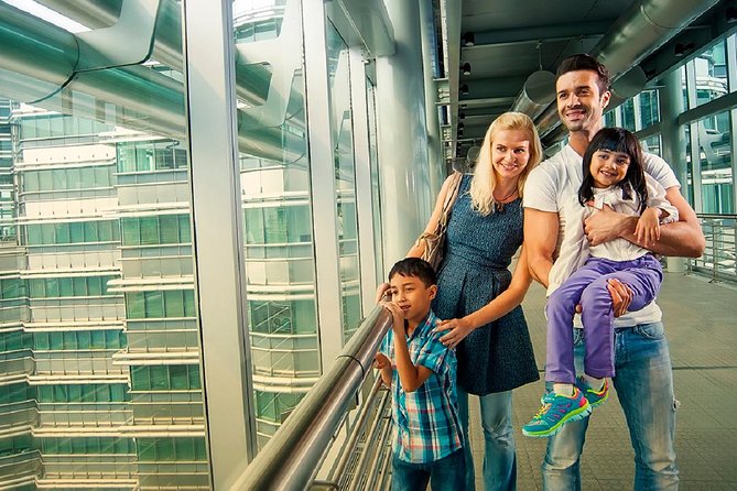 Private Guided Kuala Lumpur Day Trip With Lunch - Petaling Street and the practical side of Chinatown
