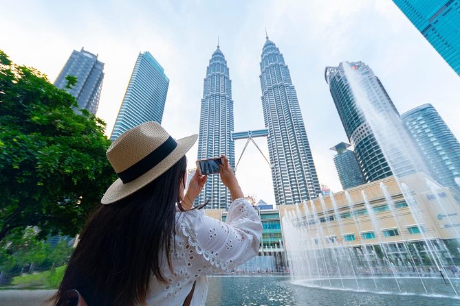 Private Guided Kuala Lumpur Day Trip With Lunch - Merdeka Square and Kuala Lumpur’s colonial center