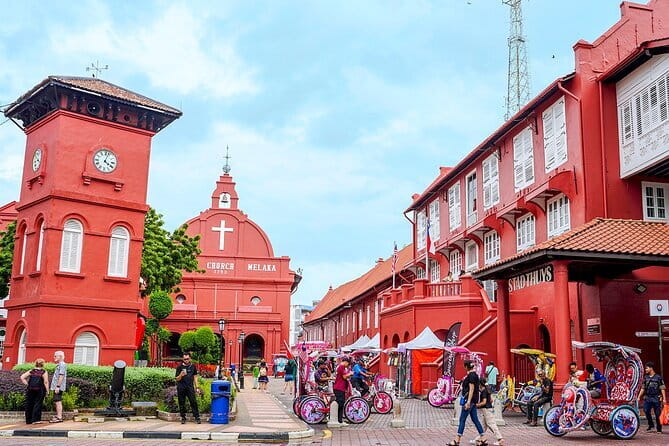 Private Half-Day Cultural Tour in Kuala Lumpur - Central Market: the best place to shop