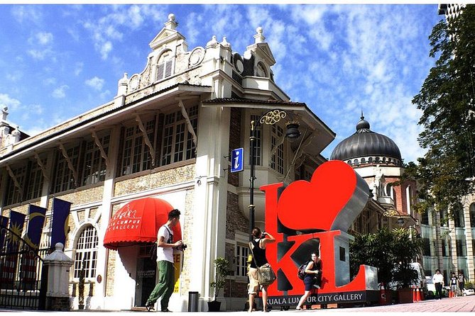 Private Half-Day Kuala Lumpur City Tour with KL Tower Observation Deck Ticket - Merdeka Square and the city’s beginnings