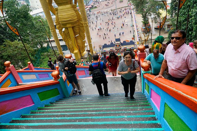 Private Half-Day Temples and Cultural Tour in Kuala Lumpur - Batu Caves and the 272-Step Start