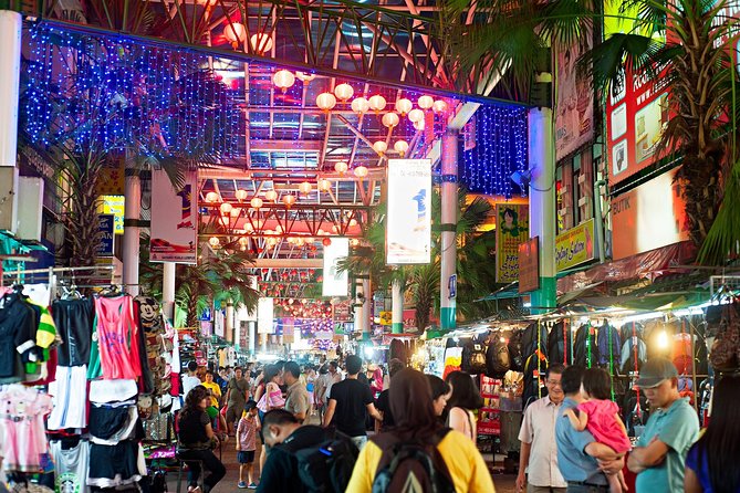 Private Kuala Lumpur Night Market And Food Tour - Dataran Merdeka: Kuala Lumpur’s civic center