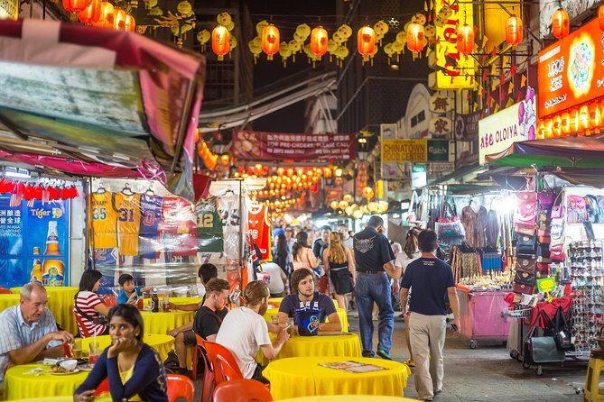 Private Kuala Lumpur Night Market And Food Tour - The private vehicle and guide service