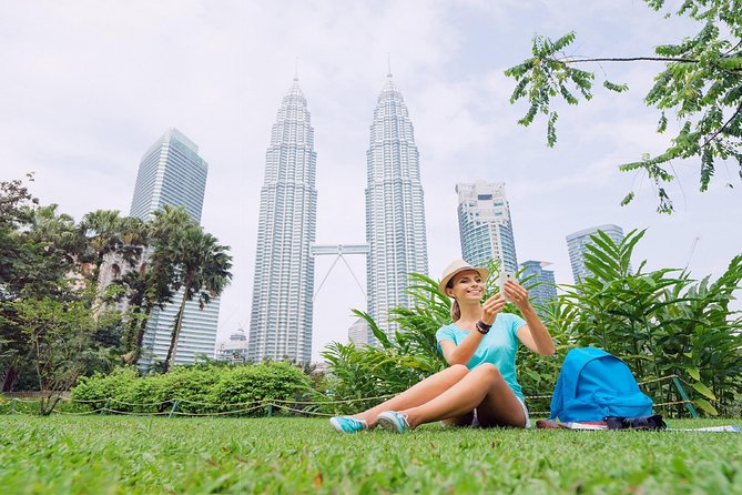 Private Kuala Lumpur Photographic Tour With Petronas Towers & Sky Box K.L Tower - The National Mosque’s blue and green dome
