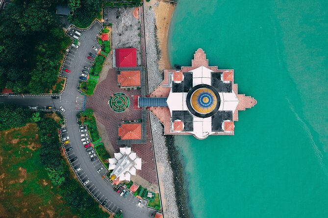 Private Malacca Day Tour from Kuala Lumpur - The long road from Kuala Lumpur to Malacca