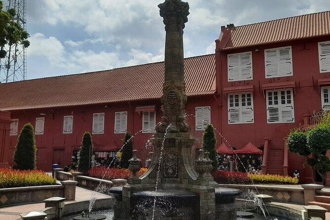 Private Malacca Day Tour from Kuala Lumpur - Bukit China and the Chinese community