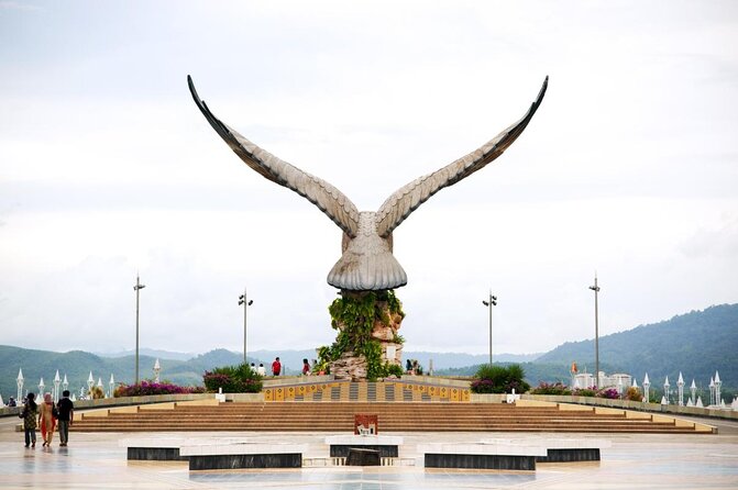 Private Return Transfer: Langkawi Airport (Airport-Hotel-Airport) - The drive to your Langkawi hotel