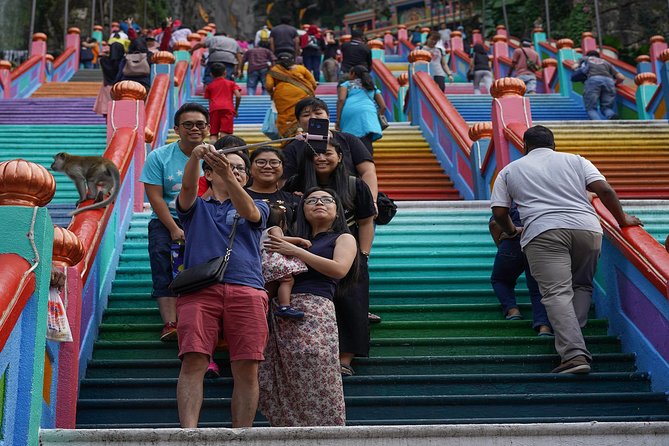 Private Tour Kuala Lumpur with Petronas Twin Towers Observation Deck & Batu Cave - Why this private Kuala Lumpur route works