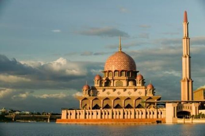 Putrajaya Half Day Tour with Pink Mosque & River Cruise(SIC) - What Putrajaya adds to a Kuala Lumpur visit