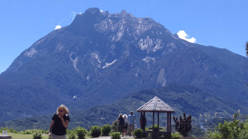 Sabah: Kundasang Nature Day Tour - Nabalu Town and the first mountain views