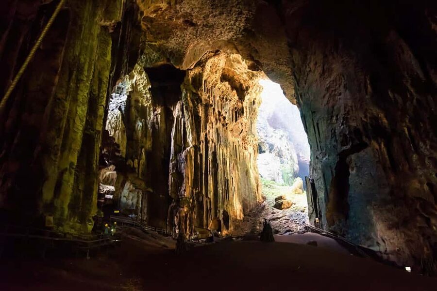 Sandakan: Gomantong Cave Echoes & Kinabatangan River Safari - Why this Sandakan day trip works