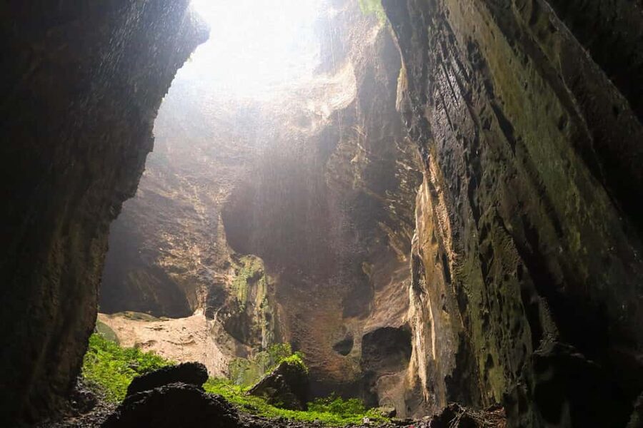Sandakan: Gomantong Cave Echoes & Kinabatangan River Safari - Inside Simud Hitam and its high limestone chambers