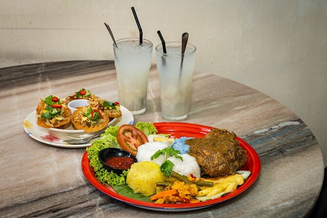 Small Group Melaka After Dark Food Tour - Finishing on Tipsy Bridge