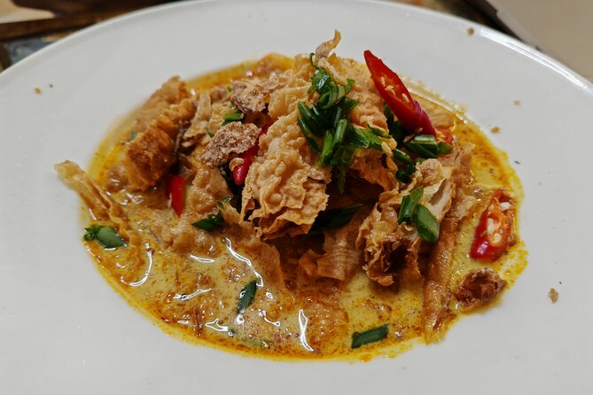 Small Group Melaka Flavours Food and Culture Tour - Coffee and Malaysian state flavors on Jalan Hang Kasturi