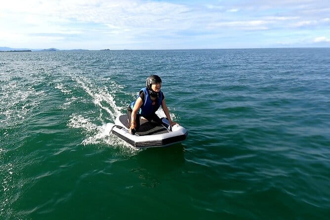Sunset E-Foil Experience in Tanjung Aru Beach - Working toward standing flight