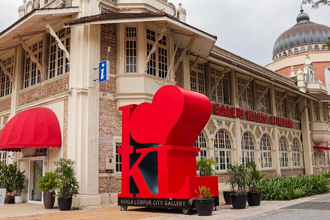 Ten Wonders Of Kuala Lumpur Shared Tour - River of Life and Kuala Lumpur’s old center