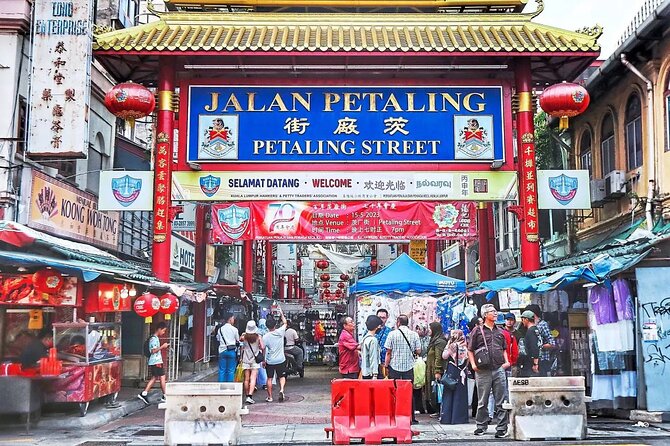 Ten Wonders Of Kuala Lumpur Shared Tour - Central Market: the best place to browse