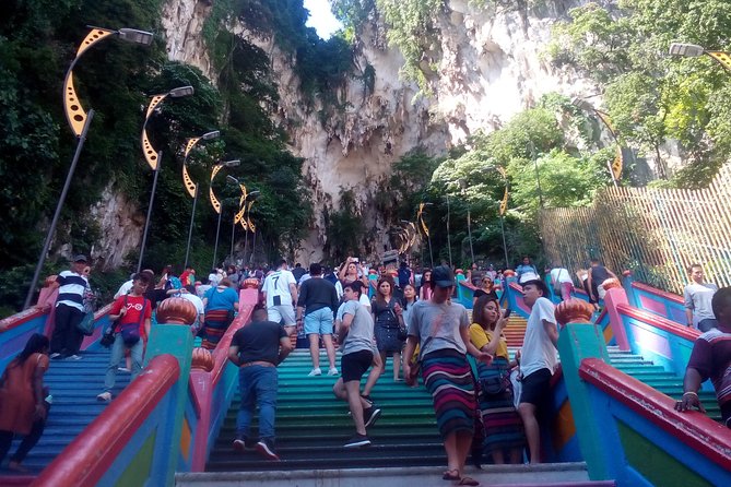 Wonders of Kuala Lumpur City & Countryside + Batu Caves (Private Guided Tour) - Local products and the National Monument